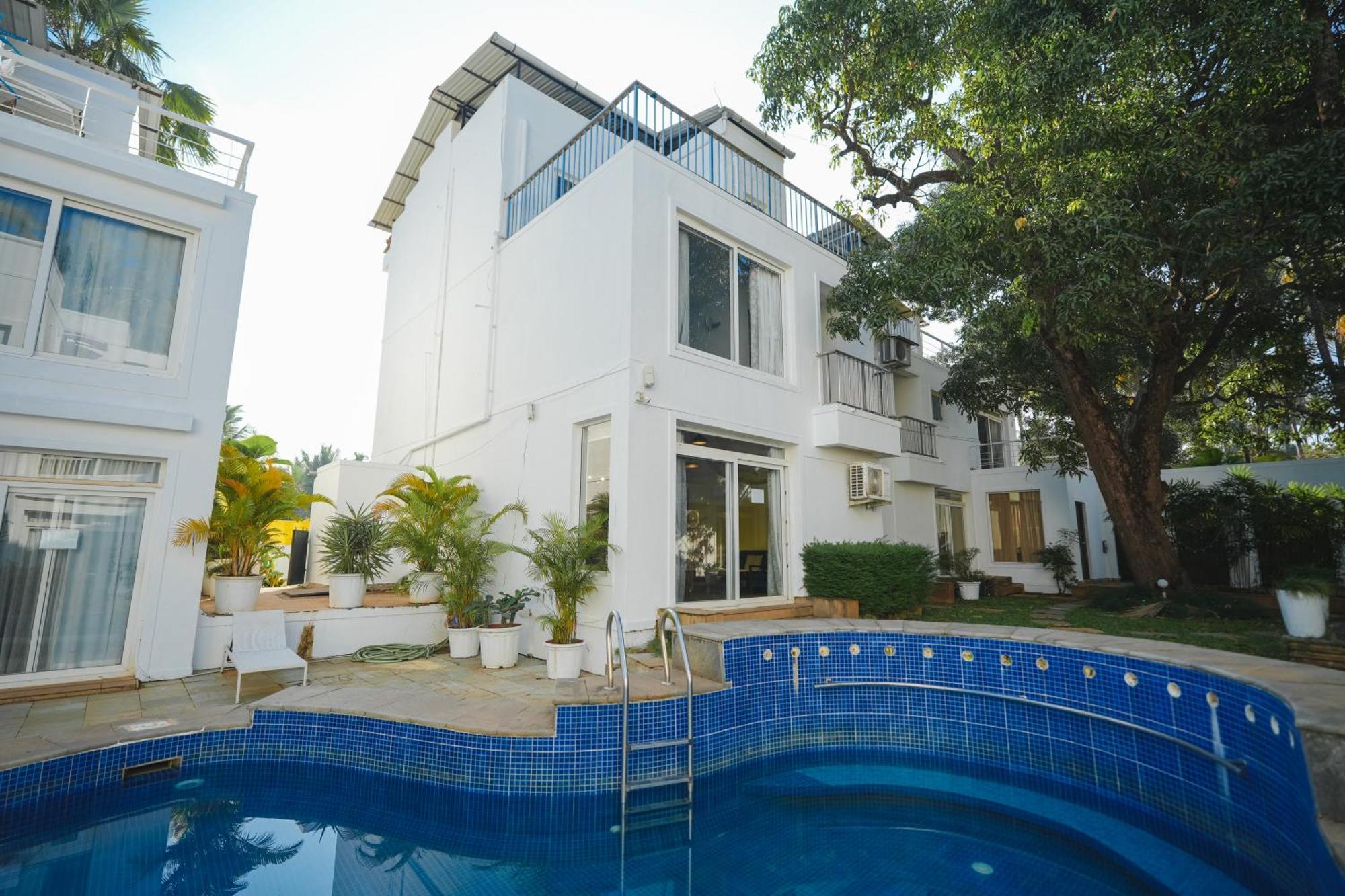 Villa M - Jia 3- 3Bhk In Candolim, Pool Facing, Near Beach, Breakfast Included Ngoại thất bức ảnh